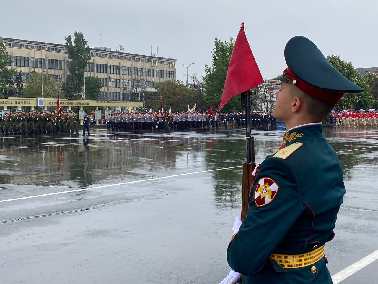 Парад в Саратове 8 мая 2025 4