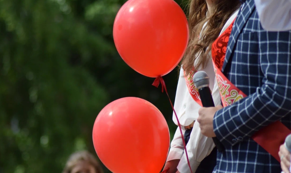 Последние звонки для саратовских выпускников прозвучат 26 мая Последние звонки для саратовских выпускников прозвучат 26 мая