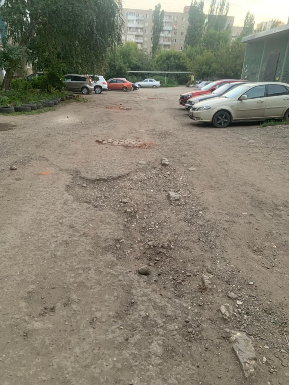 Губернатор Бусаргин анонсировал региональный проект по ремонту дворов в районах Саратовской области
