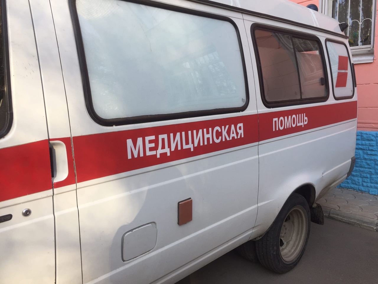 В Балакове работники скорой помощи жалуются на переработки и нищенские зарплаты