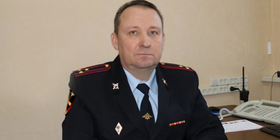 Экс-начальника вольской полиции Алексея Панферова вернули под домашний арест