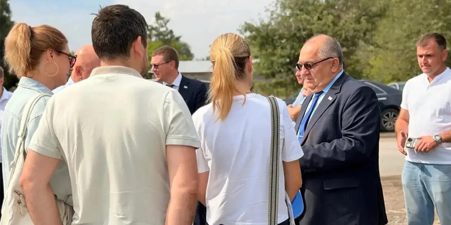 Дополнительные автобусы пустят в саратовский посёлок для многодетных семей Дополнительные автобусы пустят в саратовский посёлок для многодетных семей