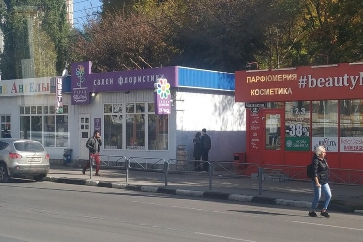 Ларьки на Ильинской площади в Саратове снесут в начале 2026 года