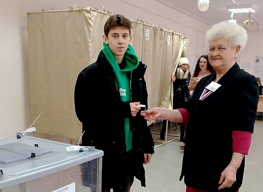 Выборы молодедь