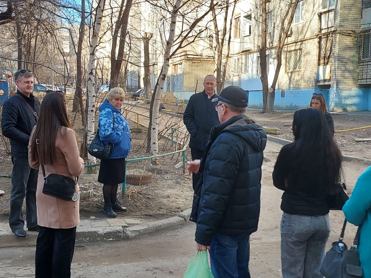 Встреча с жителями по 75-й школе