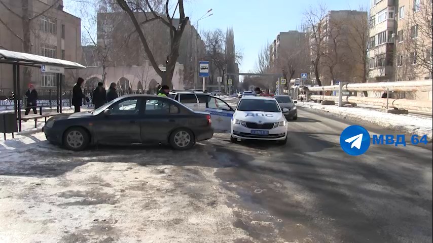 Парковка на остановке Энгельс