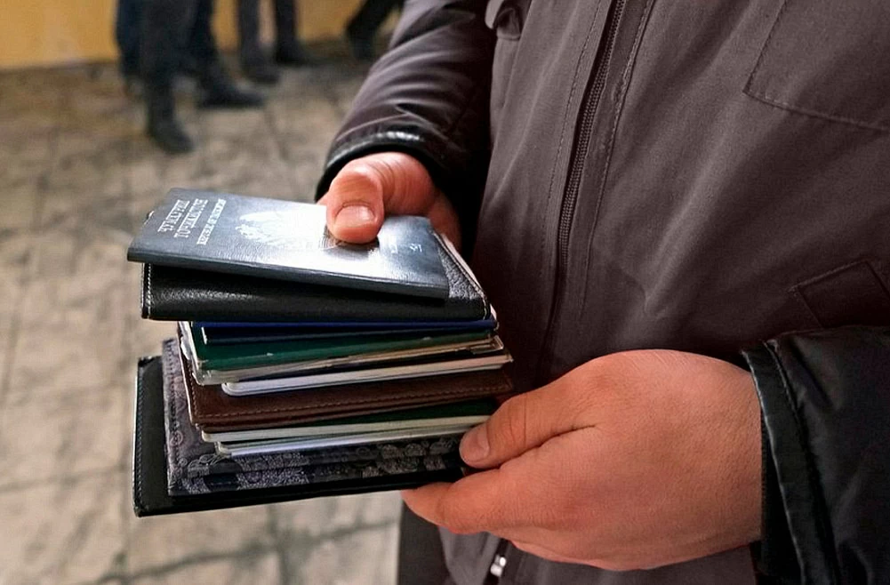 В январе из Саратовской области выдворили 29 граждан Кубы и Центральной Азии