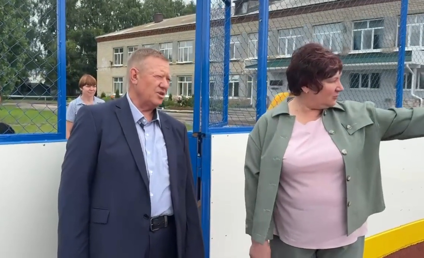 B Екатериновке завершается строительство умной спортплощадки B Екатериновке завершается строительство умной спортплощадки