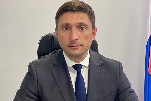 Александр Марченко уволен с должности министра инвестиционной политики Саратовской области Александр Марченко уволен с должности министра инвестиционной политики Саратовской области