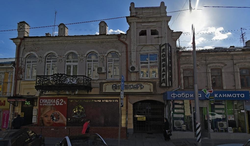 В Саратове признали аварийным старинный особняк на Московской В Саратове признали аварийным старинный особняк на Московской