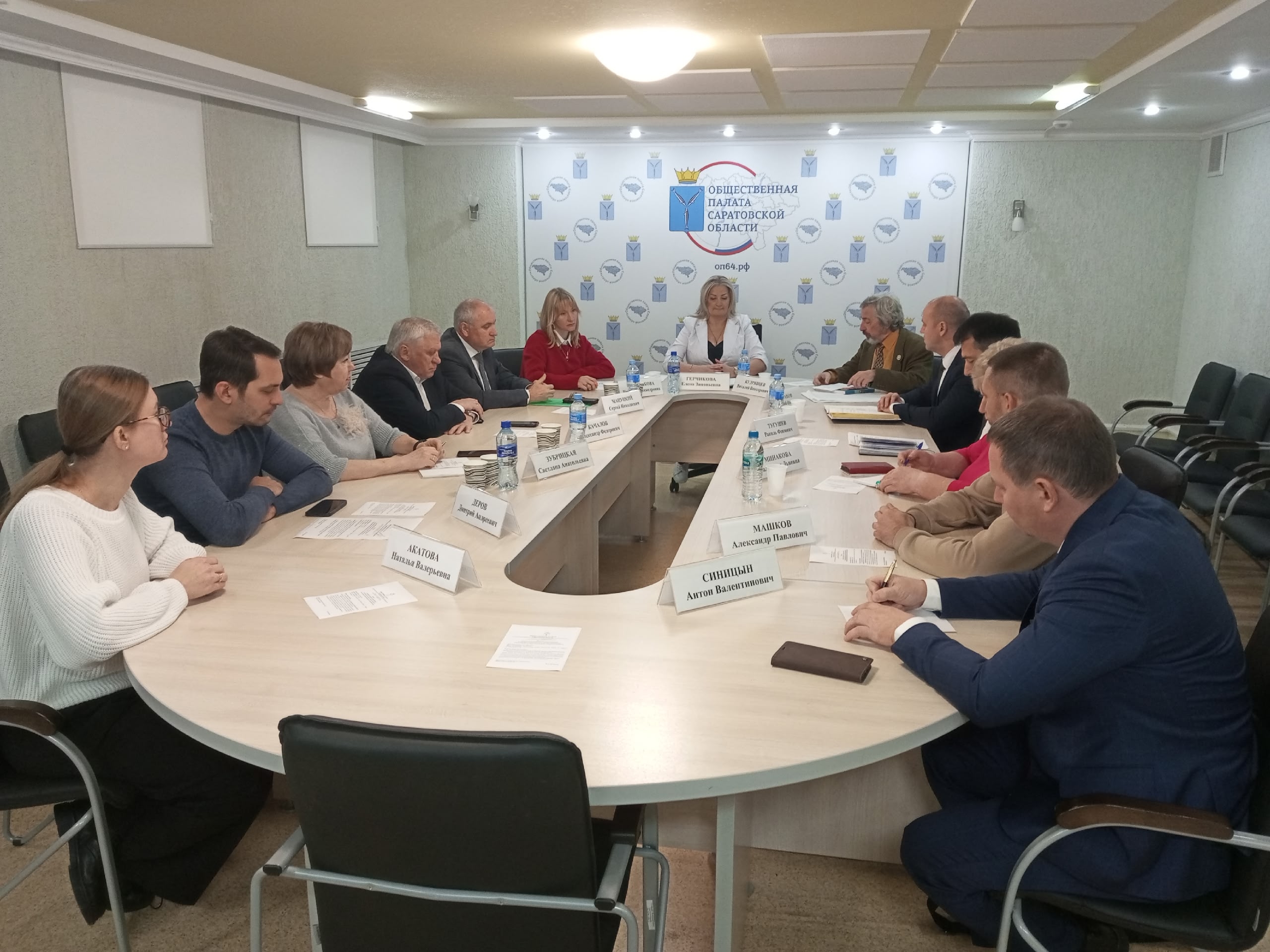 В Саратове не хватает сотен километров уличного освещения