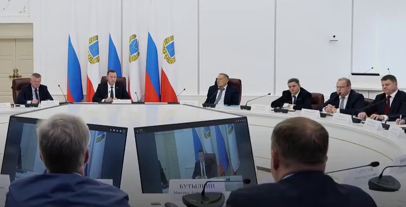 Саратову выделят миллиард рублей на ремонт дорог Саратову выделят миллиард рублей на ремонт дорог