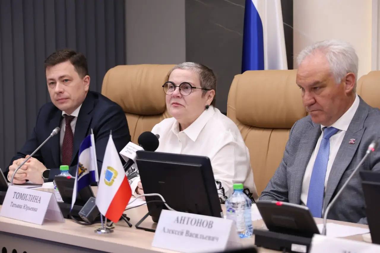 Саратовские ветераны СВО рассказали спикеру Херсонской облдумы о программе «Наши герои» Саратовские ветераны СВО рассказали спикеру Херсонской облдумы о программе «Наши герои»