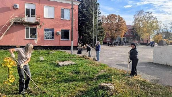 24 октября субботники пройдут во всех районах Саратовской области 24 октября субботники пройдут во всех районах Саратовской области