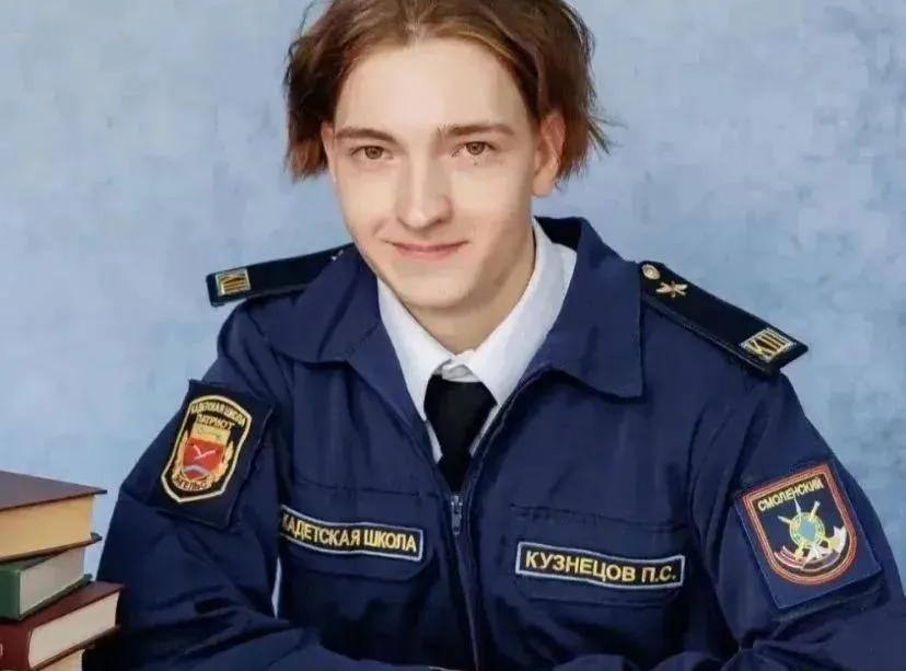 Выпускник из Энгельса пересдал ЕГЭ по профильной математике на 100 баллов Выпускник из Энгельса пересдал ЕГЭ по профильной математике на 100 баллов