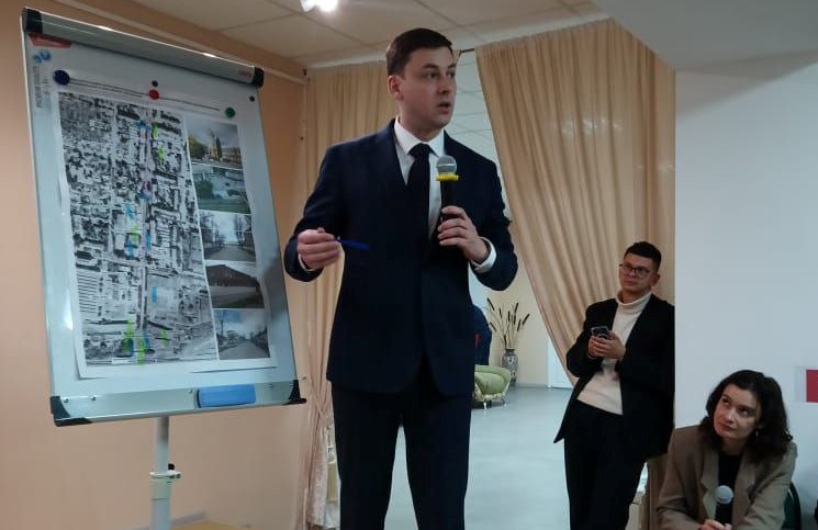 Калядин представляет проект реконструкции