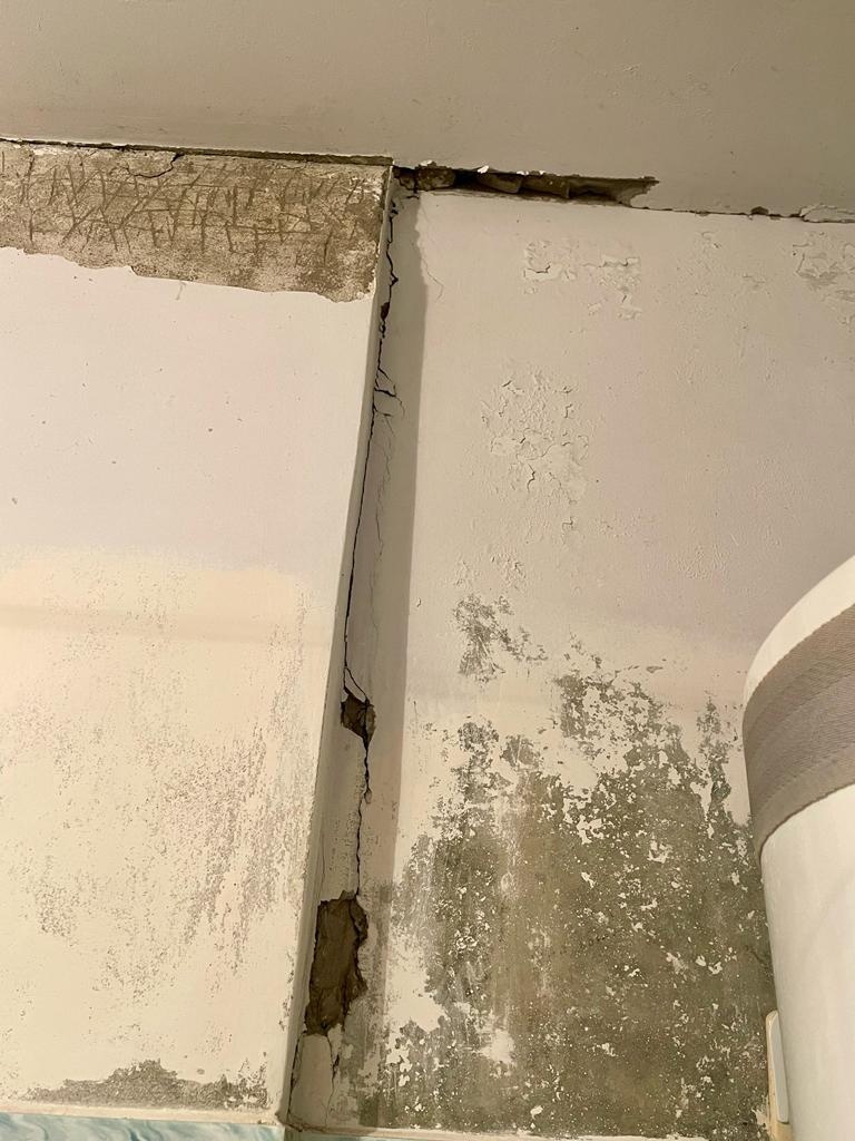 В Балакове разваливается пятиэтажка 5