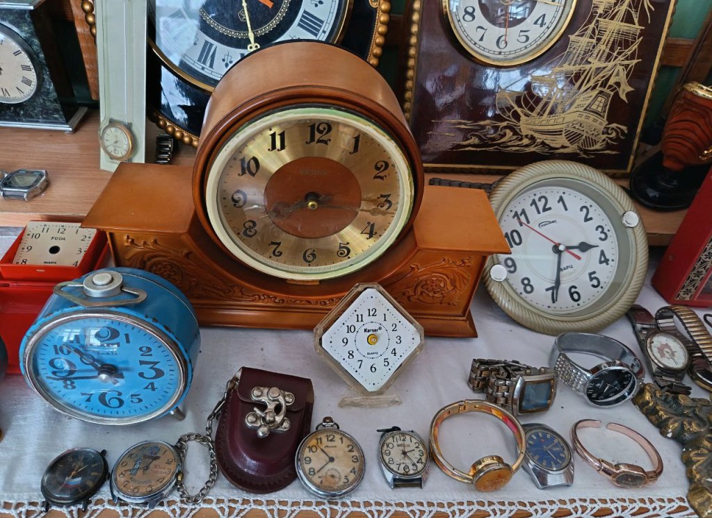 Музей часов в школе Барановки 9