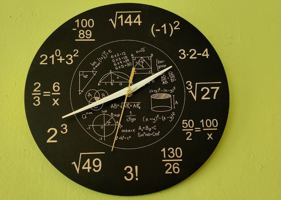 Музей часов в школе Барановки 4