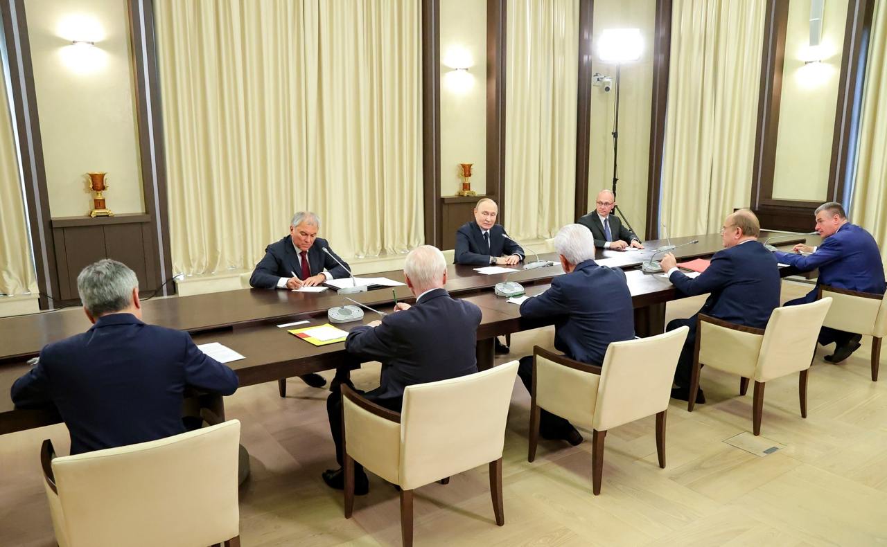 Инфляция, индексация и коммуналка: Владимир Путин обсудил с депутатами Госдумы важнейшие вопросы