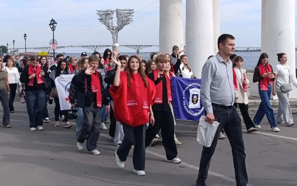 Саратовцев призывают гулять пешком ради здоровья