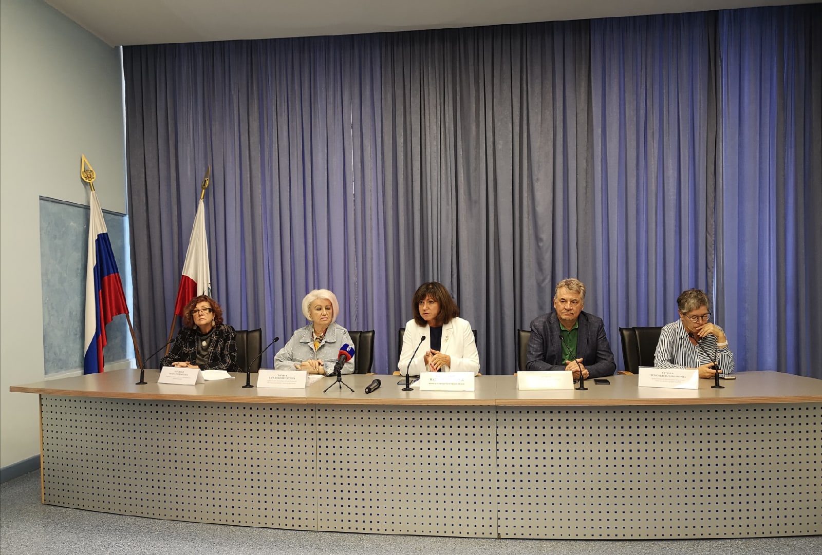 Саратовцам покажут фильмы молодых режиссеров-дебютантов из 30 стран мира Саратовцам покажут фильмы молодых режиссеров-дебютантов из 30 стран мира