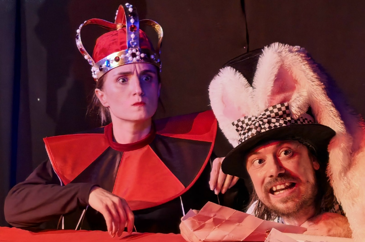 Аня в стране чудес 4