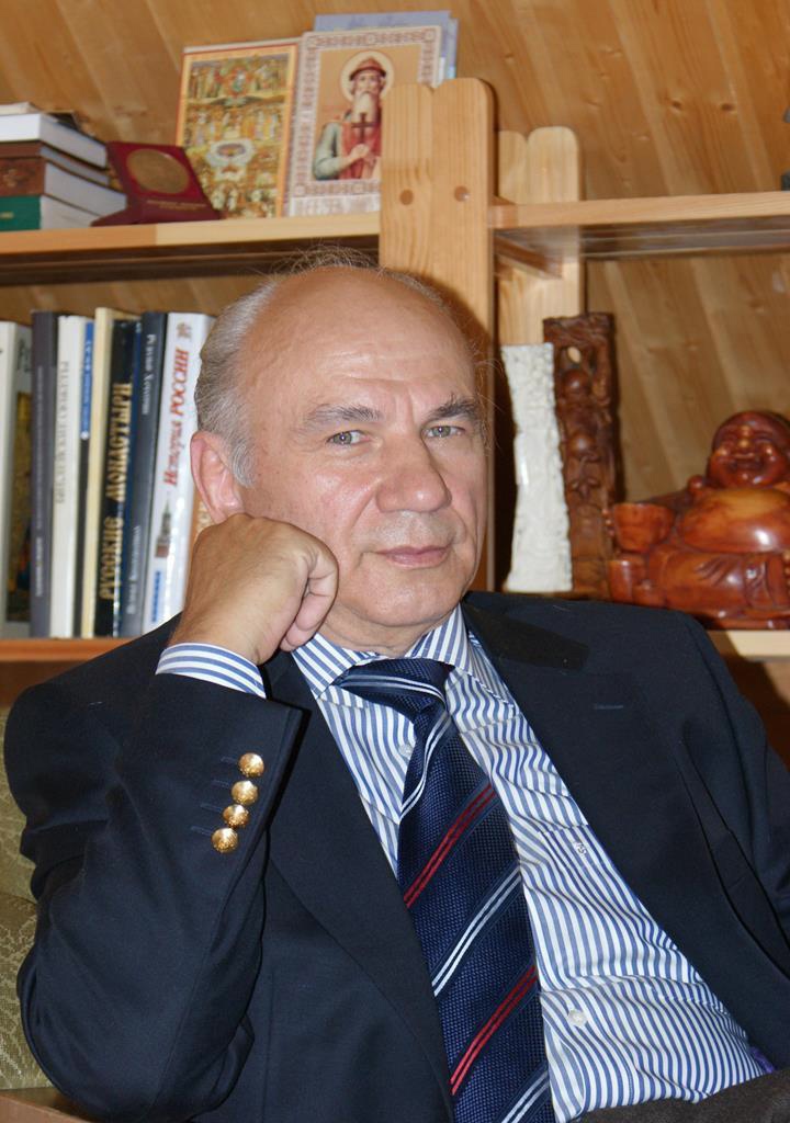 Виктор Бускин
