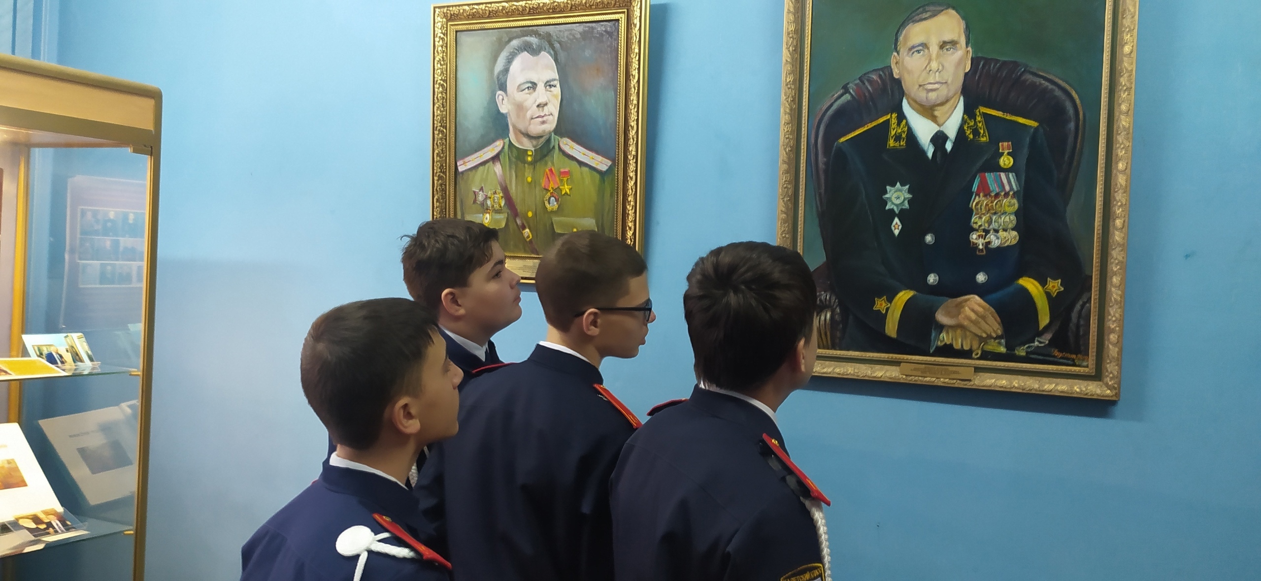 Выставка Бускина в Калининске