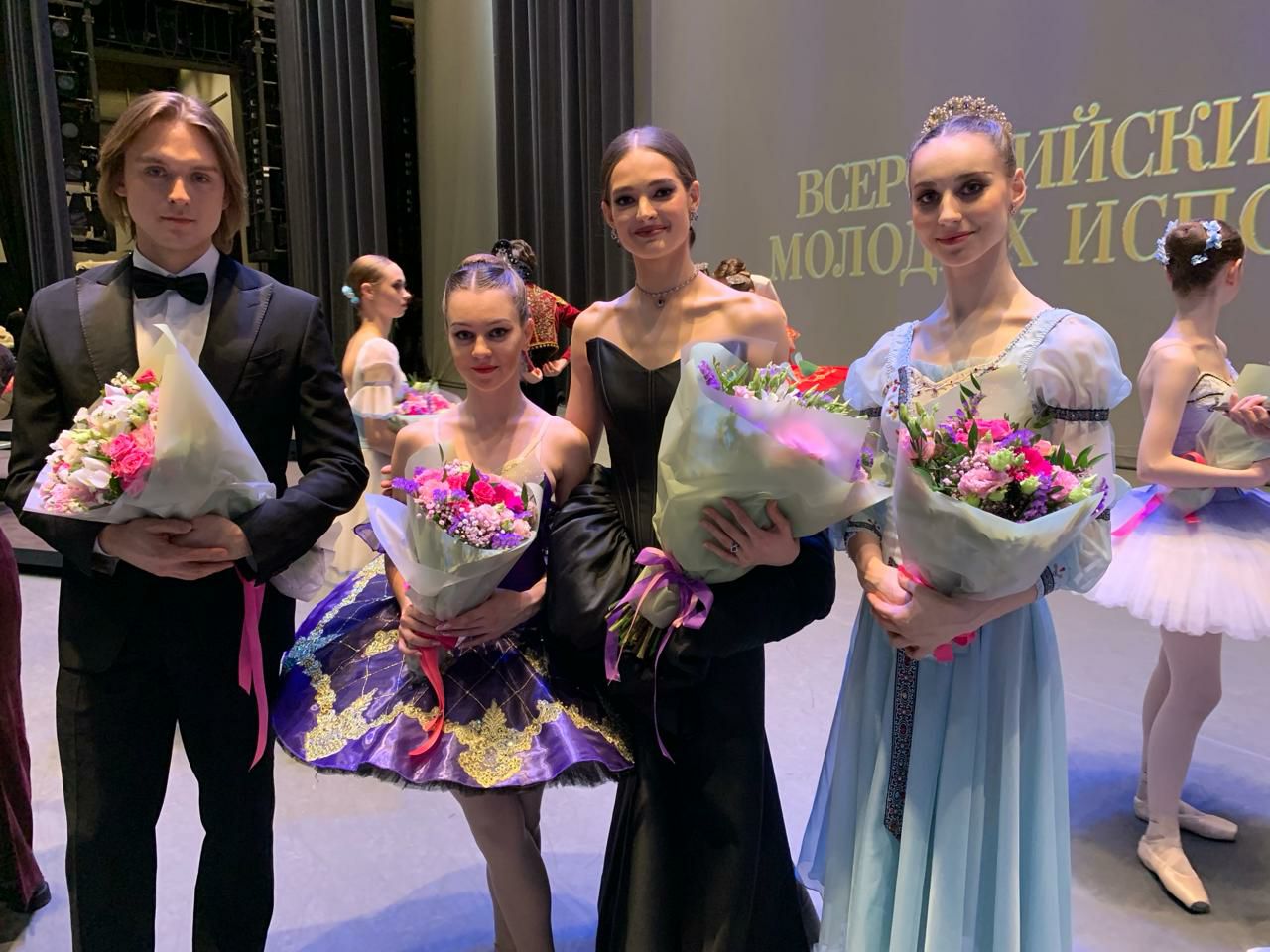 Саратовские студентки стали лучшими юными балеринами России
