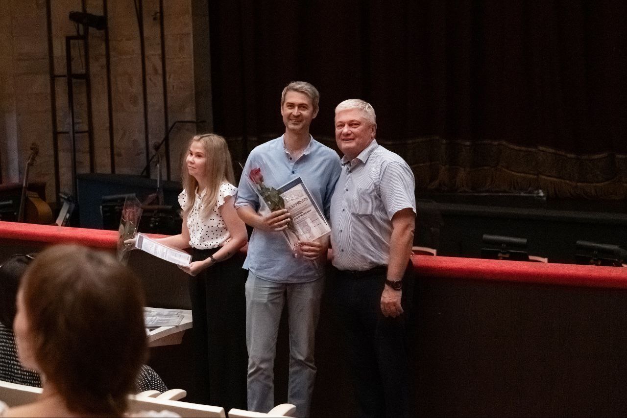 Награждение сотрудников театра оперы и балета