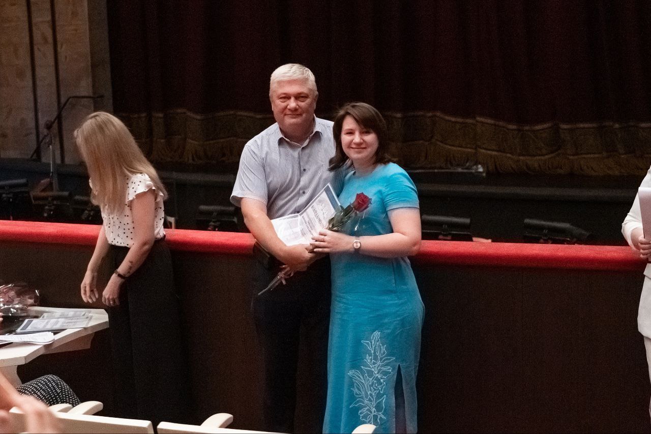 Награждение сотрудников театра оперы и балета