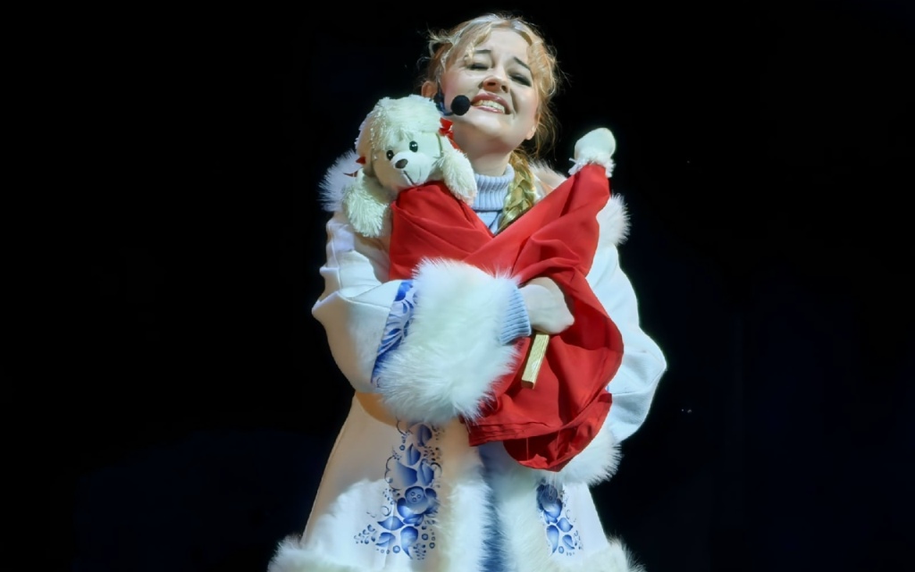 Продавец игрушек 4