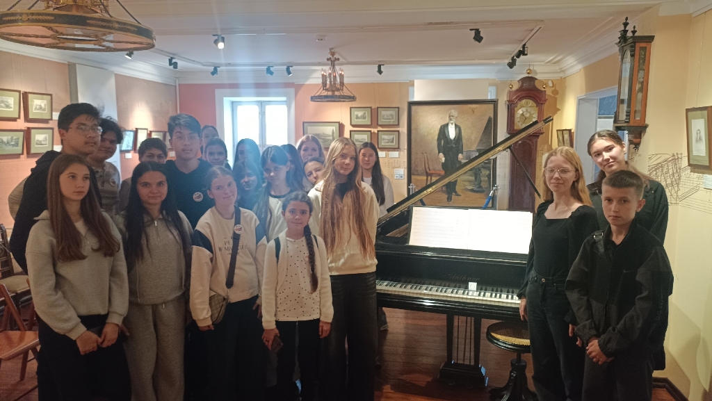 Юные саратовские дарования в музее Чайковского еще