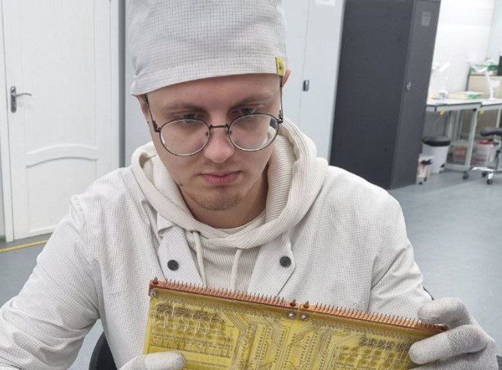 Средняя зарплата саратовских заводчан составила 130 тысяч рублей Средняя зарплата саратовских заводчан составила 130 тысяч рублей