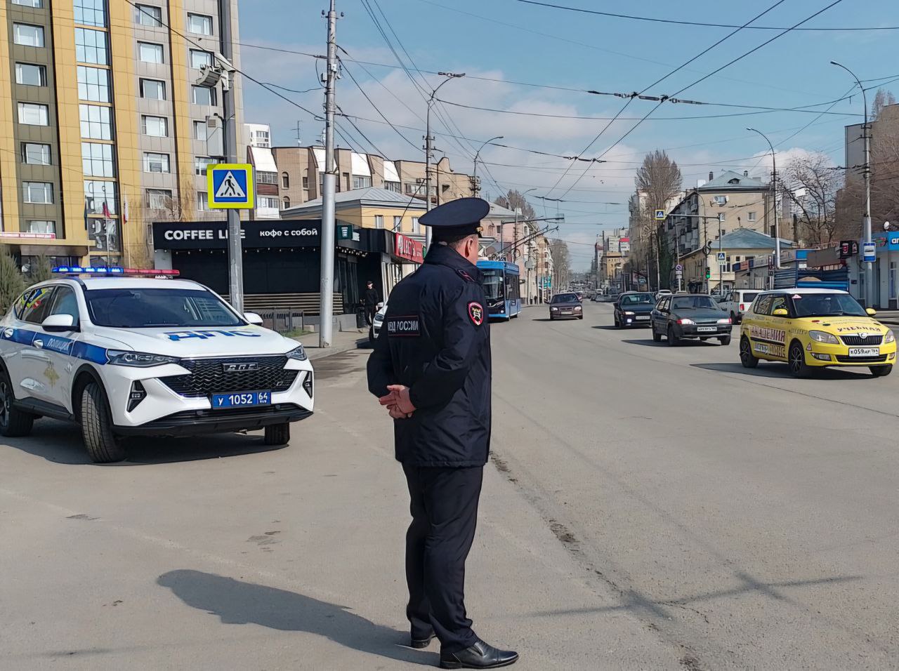 Отдыхайте с умом и безопасно: на праздниках саратовцев ждут турникеты, металлодетекторы, полиция и собаки