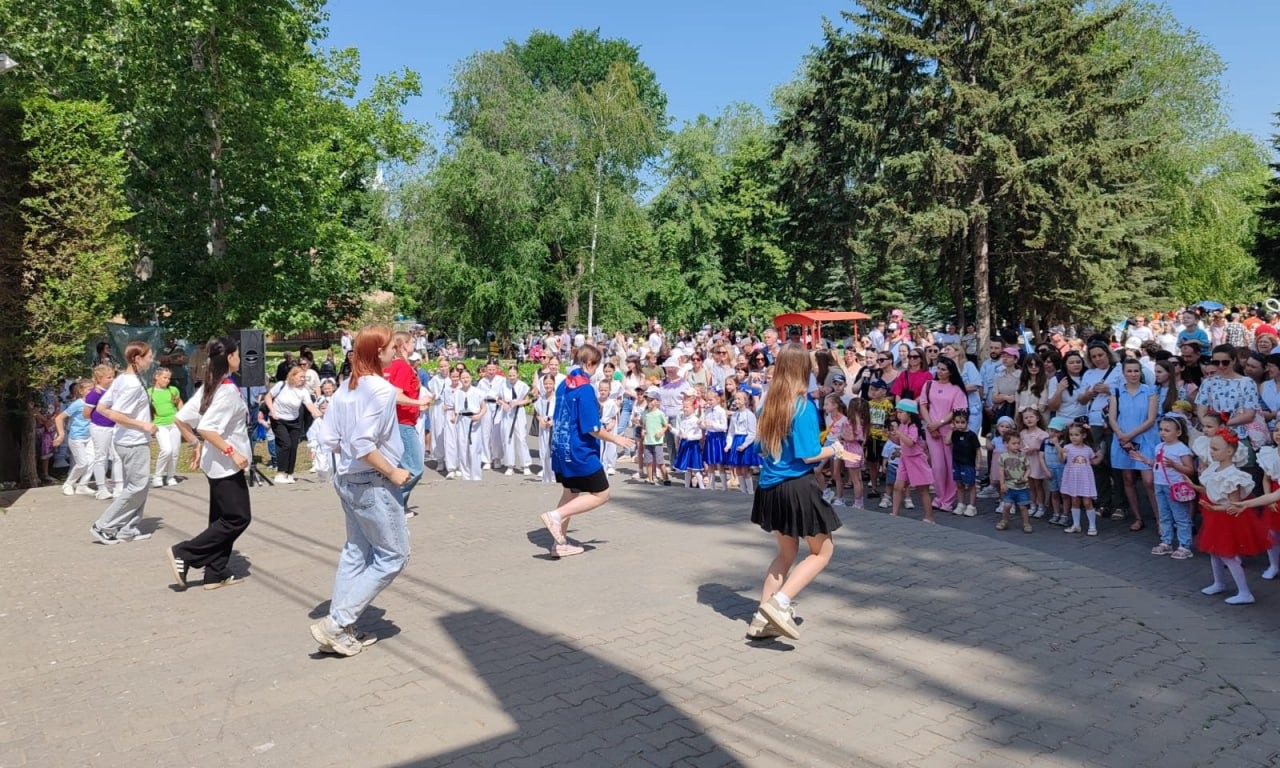 День защиты детей парк в Энгельсе