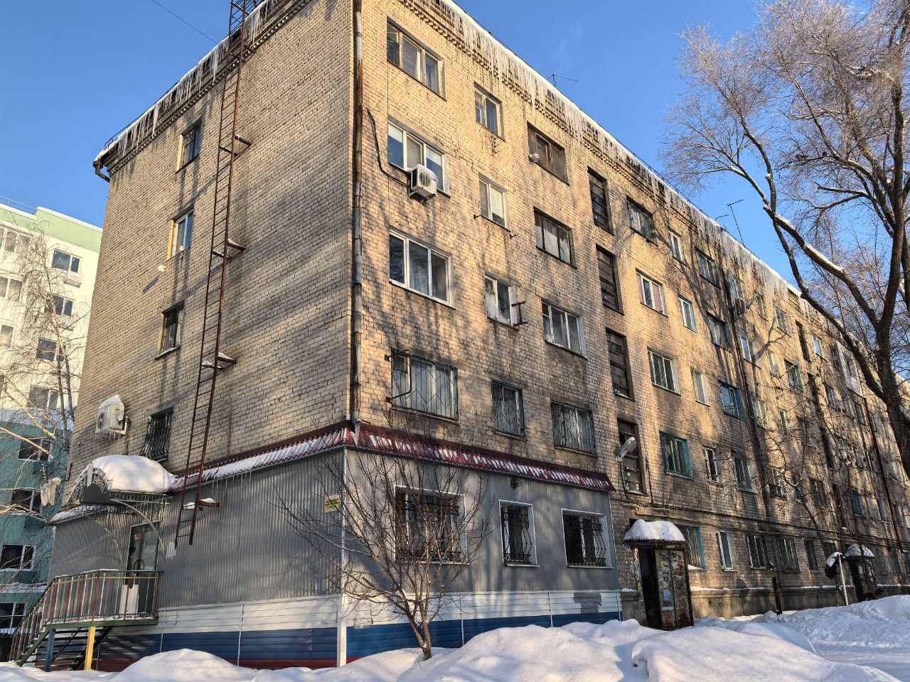 Саратовцы боятся погибнуть, не дождавшись переселения из аварийного дома