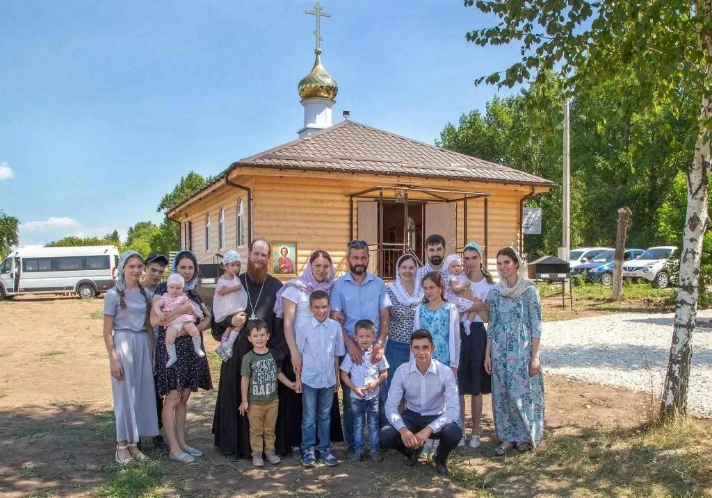 Умные, способные и с верой в сердце: Путин наградил саратовчанку за воспитание 10 детей Умные, способные и с верой в сердце: Путин наградил саратовчанку за воспитание 10 детей