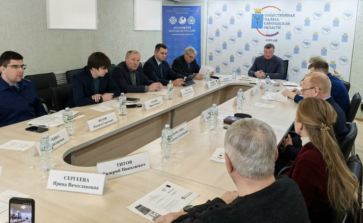 В Саратове выявили семь несанкционированных снежных свалок В Саратове выявили семь несанкционированных снежных свалок