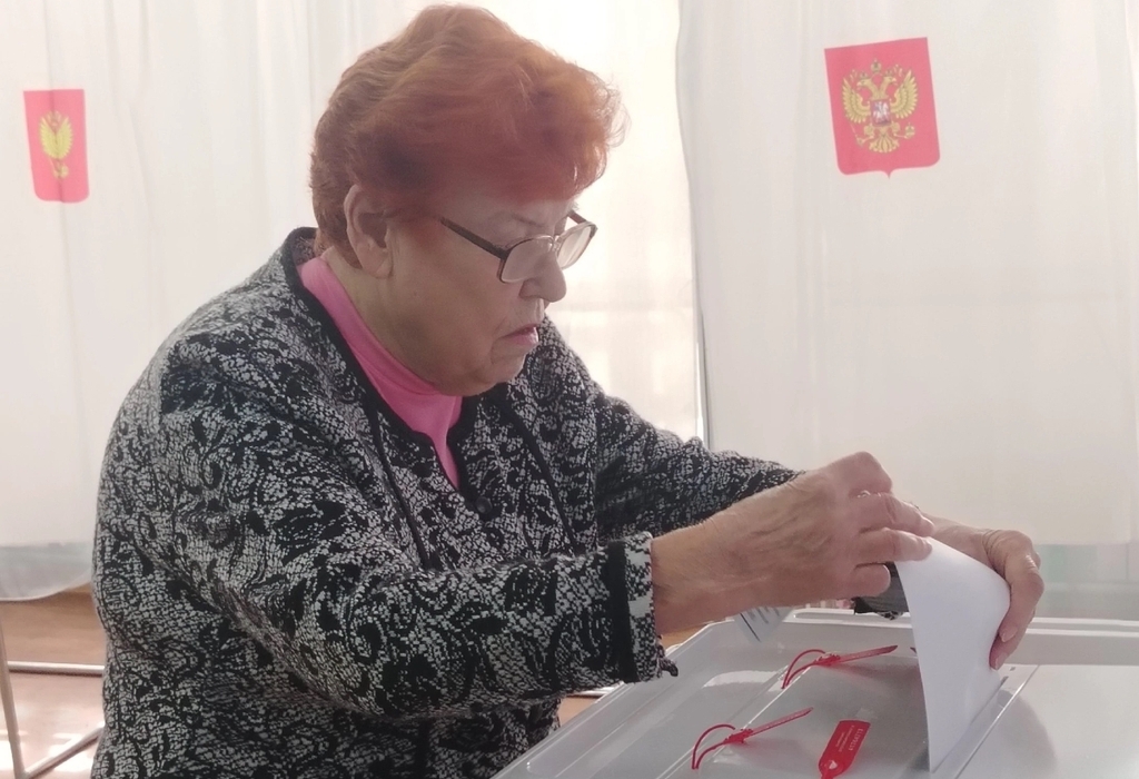 Овчинникова голосует в Ртищеве