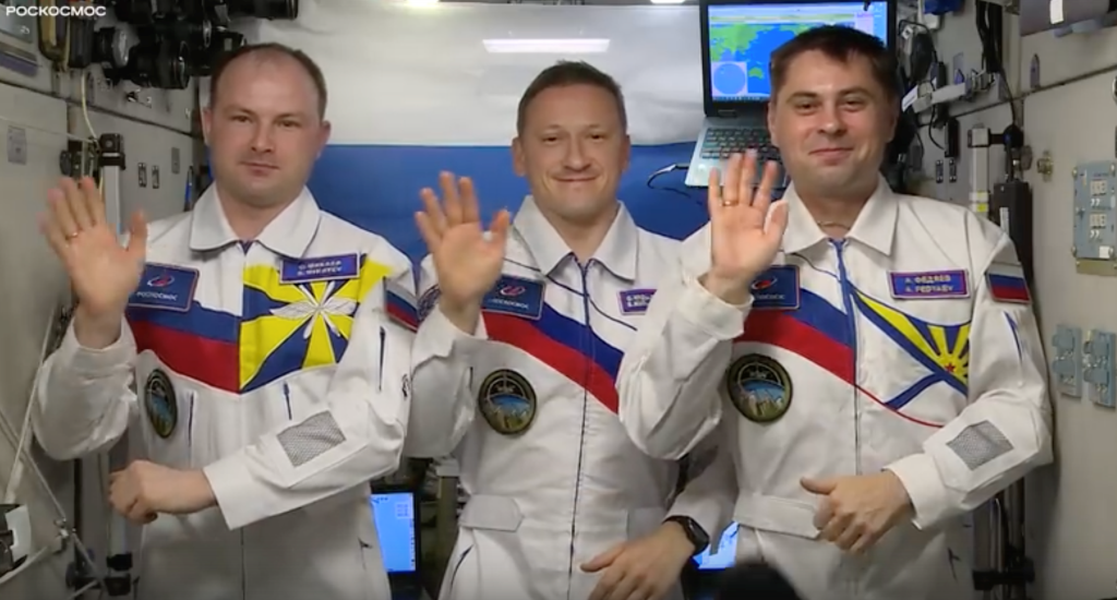 Космонаты на МКС