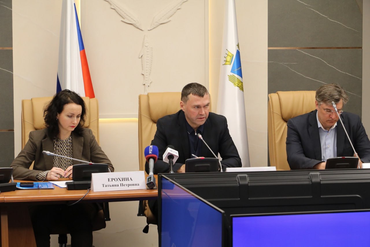 Роман Грибов