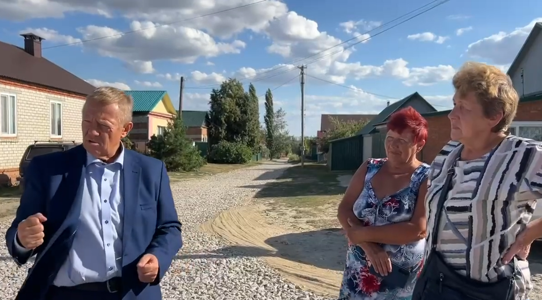 Панков потребовал устранить недочёты, допущенные при ремонте дорог в Красноармейске Панков потребовал устранить недочёты, допущенные при ремонте дорог в Красноармейске