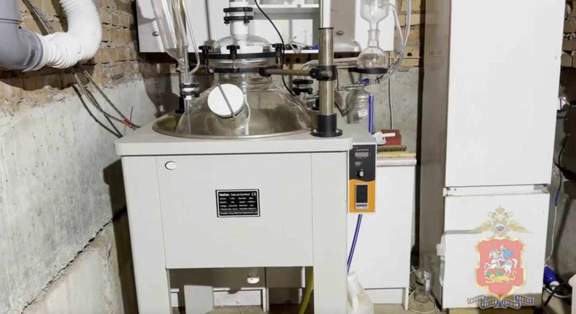 Саратовец с приятелем оборудовал нарколабораторию в Сергиевом Посаде Саратовец с приятелем оборудовал нарколабораторию в Сергиевом Посаде