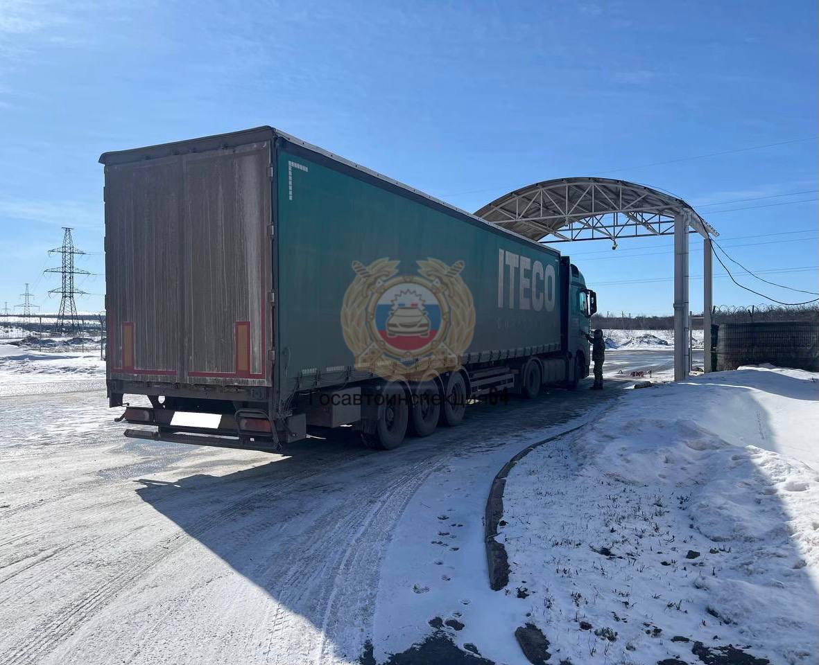 В Гагаринском районе Саратова фура насмерть сбила пенсионерку