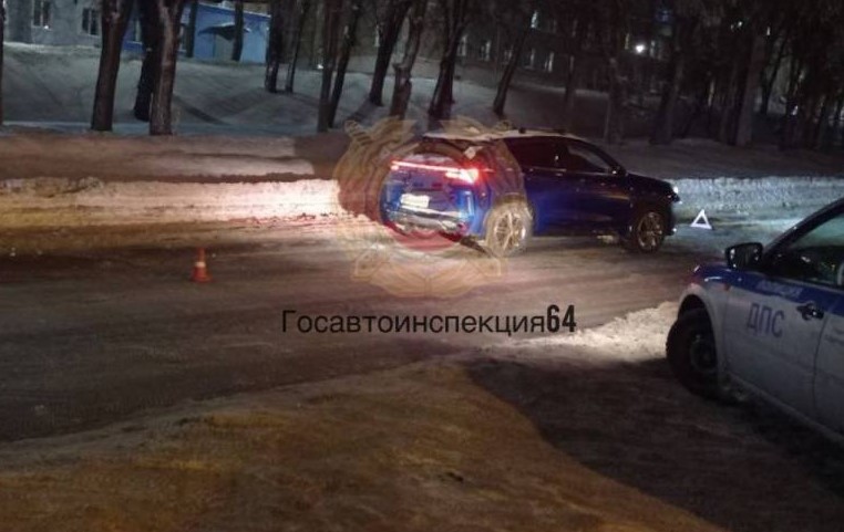 В Саратове подросток попал под колеса иномарки