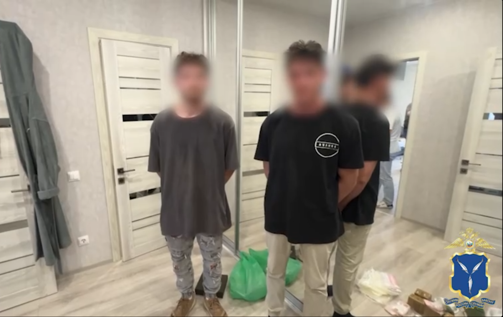 Братья из Энгельса предстанут перед судом за попытку сбыта 6 кг наркотиков Братья из Энгельса предстанут перед судом за попытку сбыта 6 кг наркотиков