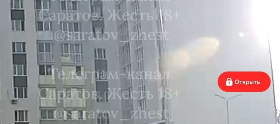 В Энгельсе погибли две выброшенные с 8-го этажа кошки В Энгельсе погибли две выброшенные с 8-го этажа кошки