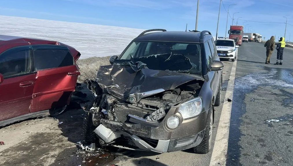 Пассажир иномарки пострадал в аварии на окраине Саратова Пассажир иномарки пострадал в аварии на окраине Саратова